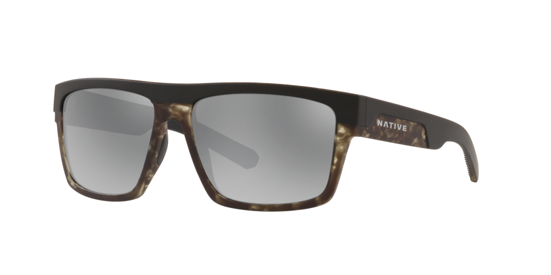 Native Eyewear El Jefe Matte Black / Black Tortoise sunglasses with silver reflex polarized lenses (quarter view)
